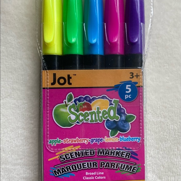 NWT 🌈 Creative Bundle 5 Scented Markers Zip Pouch - Picture 7 of 10
